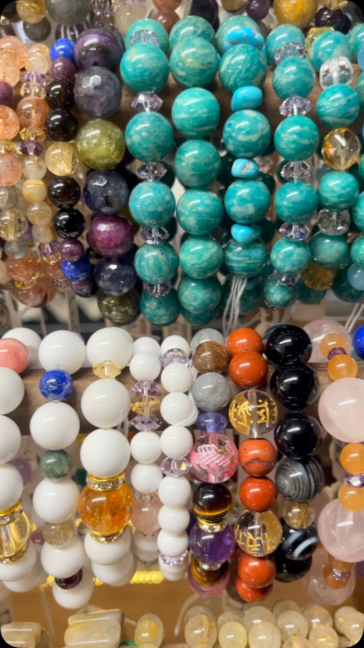 オリジナルブレスレットの一部をご紹介します。