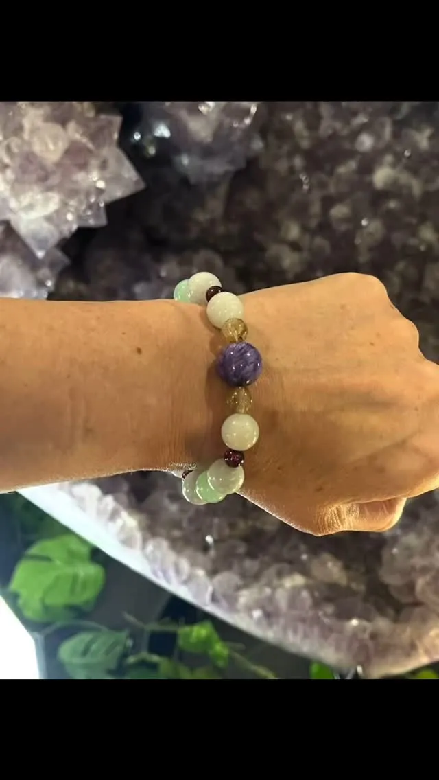 オリジナルブレスレットのオーダーをいただきました。