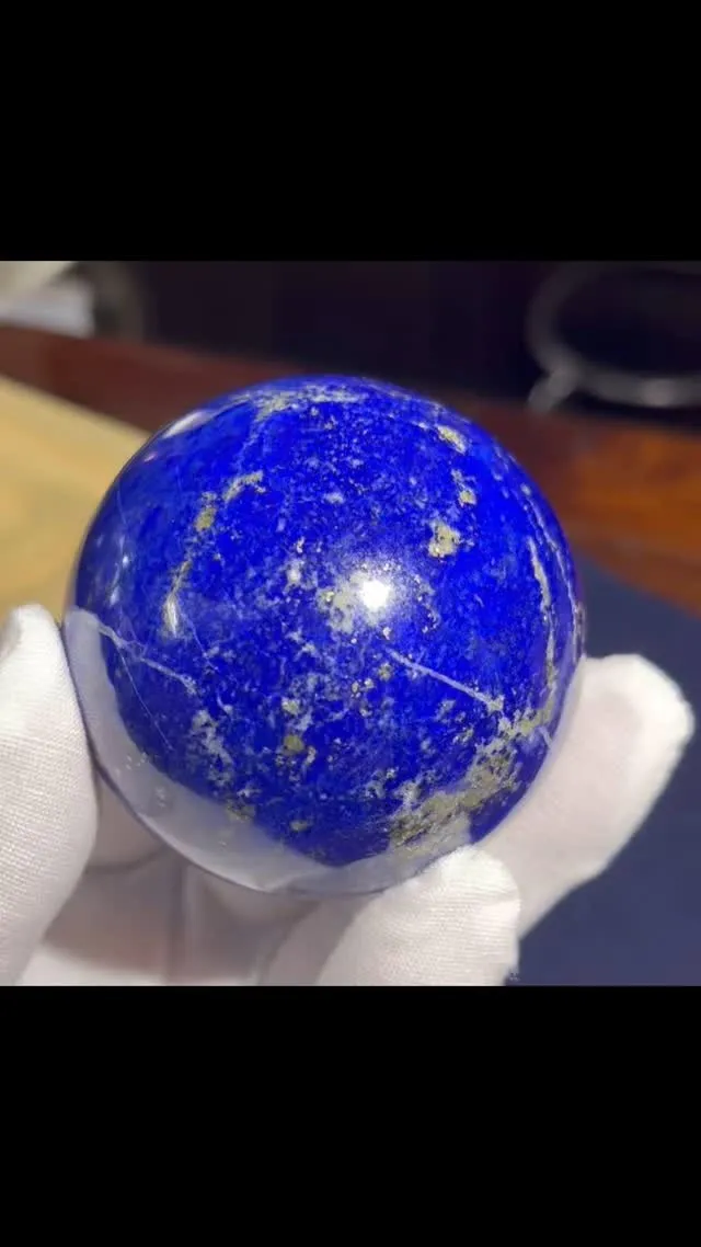 うちのラピス球達…改めて見直してみましたが